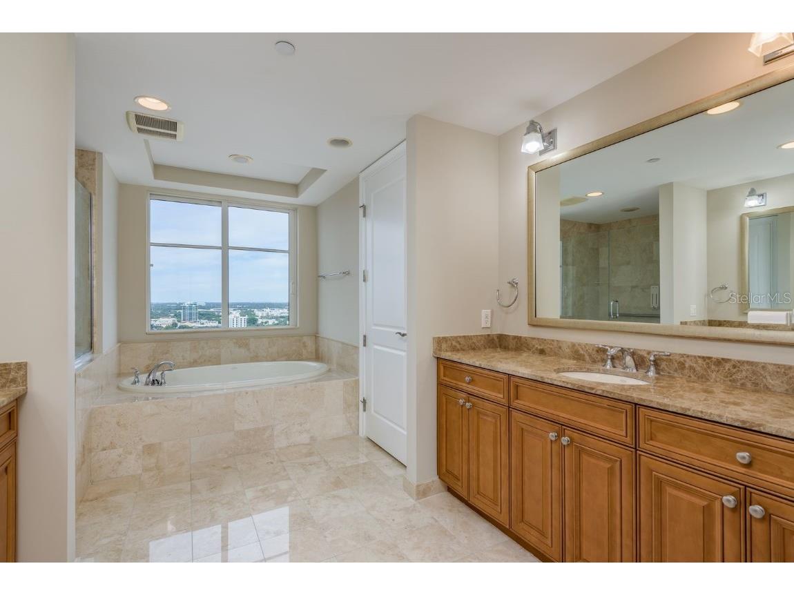 300 Beach Drive NE #2601 Saint Petersburg FL 33701 - TAMPA BAY TB8415539 image35