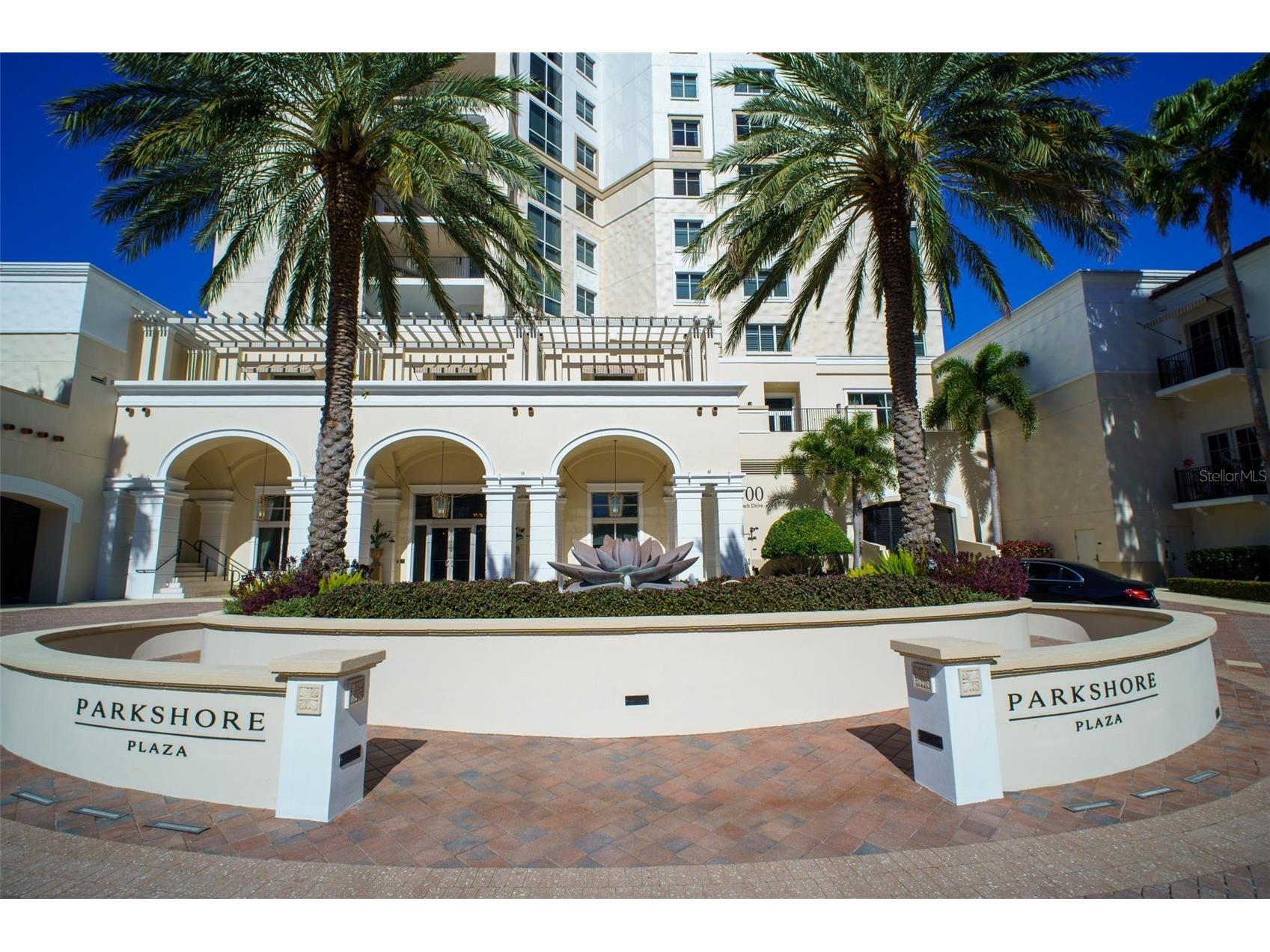 300 Beach Drive NE #2604 Saint Petersburg FL 33701 - TAMPA BAY TB8486649 image1