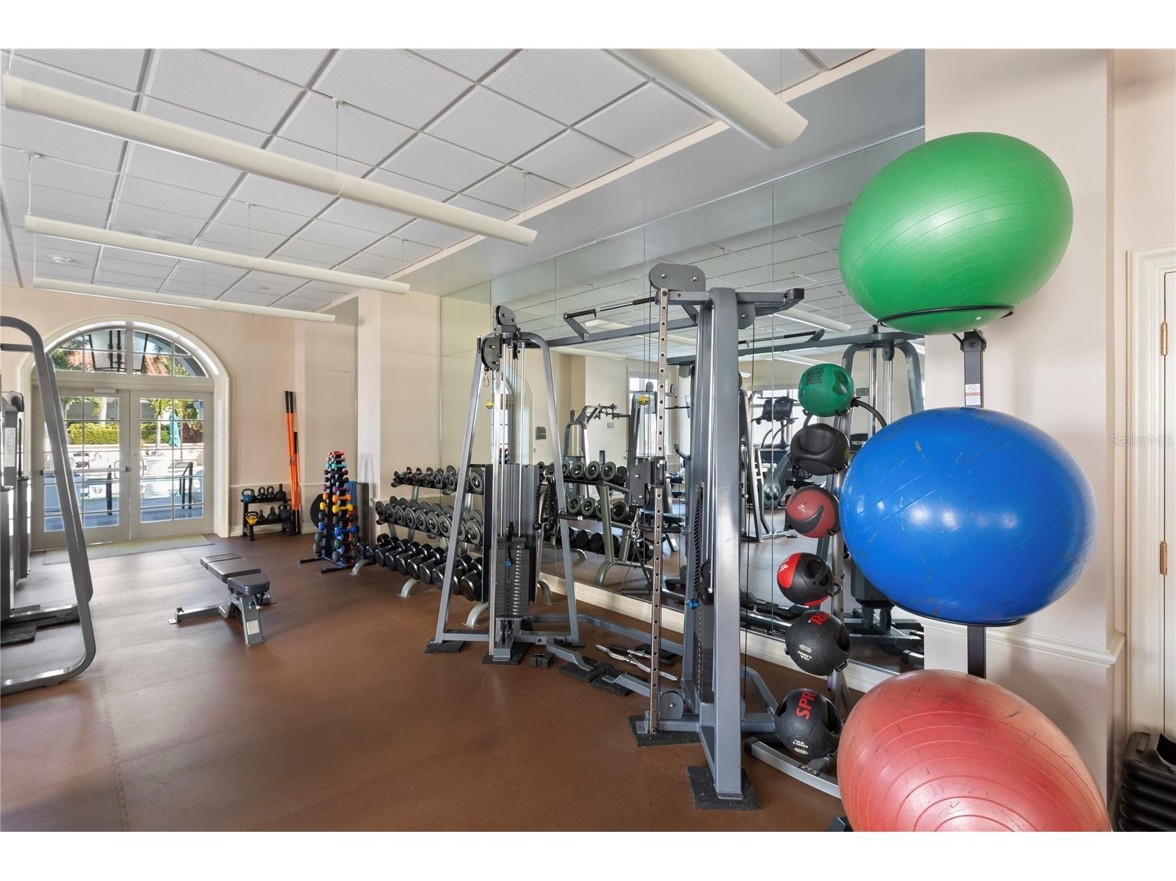 300 Beach Drive NE #302 Saint Petersburg FL 33701 TB8489597 image37