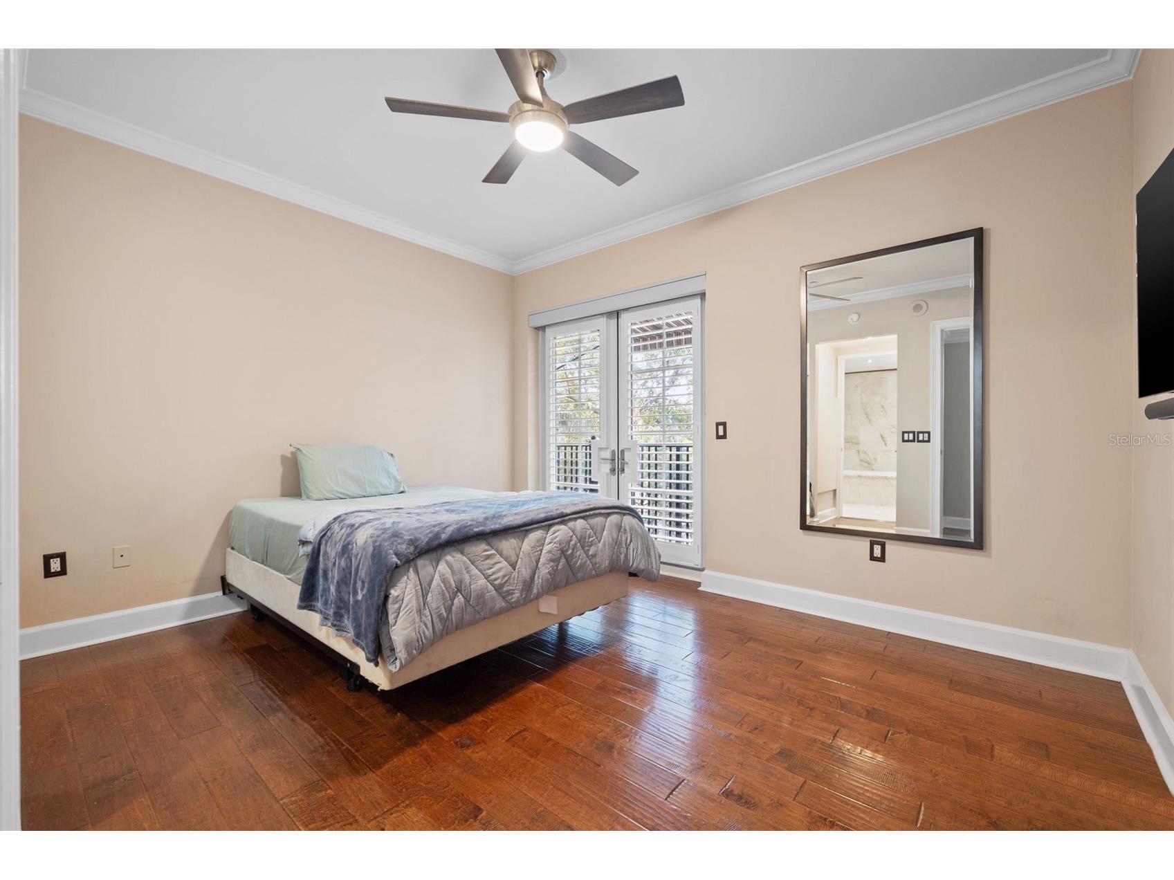 300 Beach Drive NE #305 Saint Petersburg FL 33701 TB8512988 image18