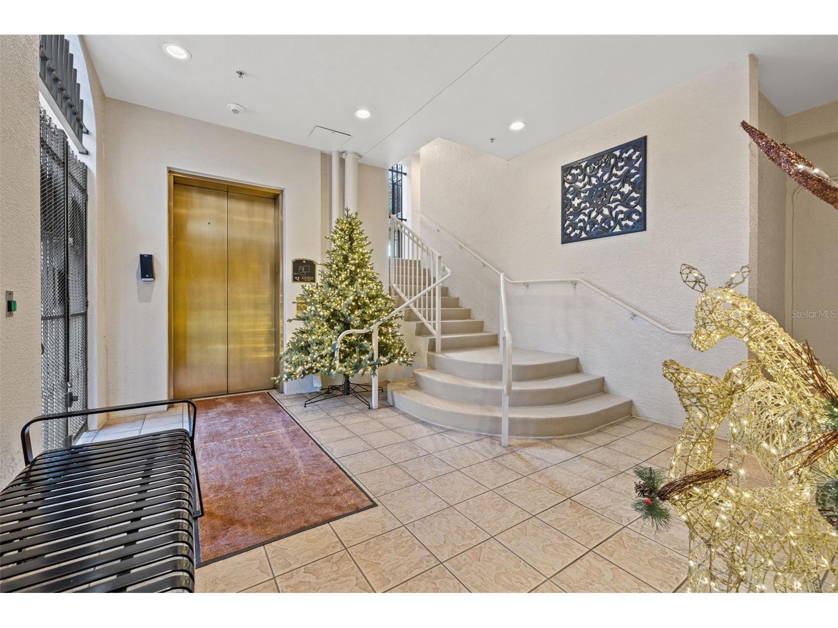 300 Beach Drive NE #305 Saint Petersburg FL 33701 TB8512988 image26