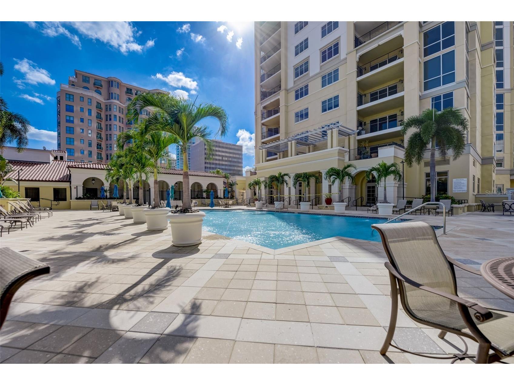 300 Beach Drive NE #305 Saint Petersburg FL 33701 TB8512988 image43