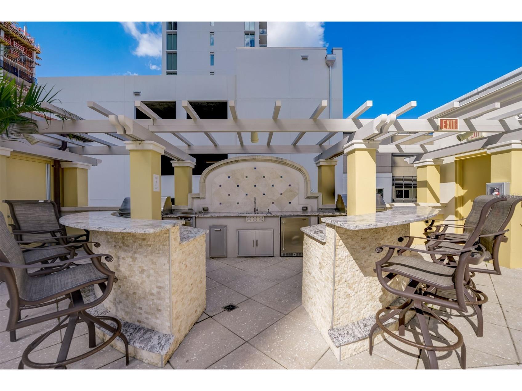 300 Beach Drive NE #305 Saint Petersburg FL 33701 TB8512988 image45
