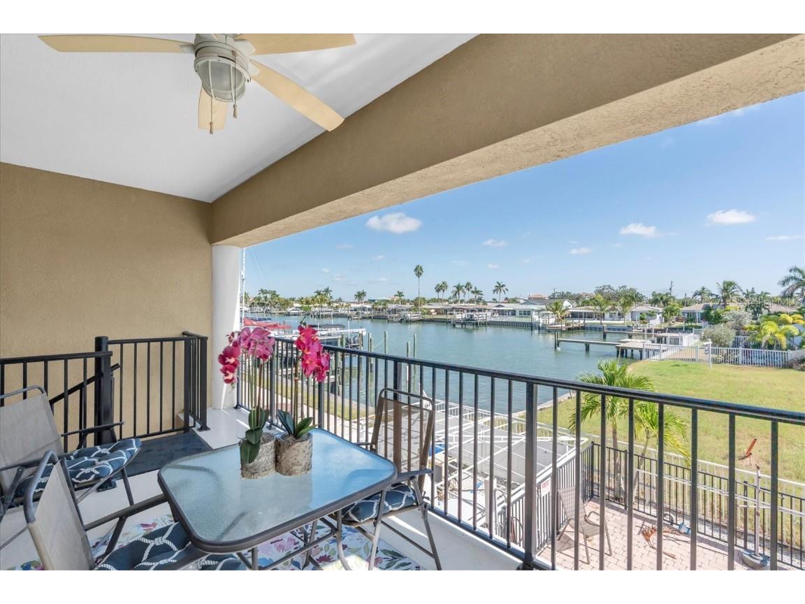 300 Capri Boulevard #6 Treasure Island FL 33706 TB8442675 image1