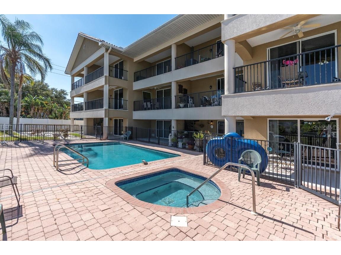 300 Capri Boulevard #6 Treasure Island FL 33706 TB8442675 image32