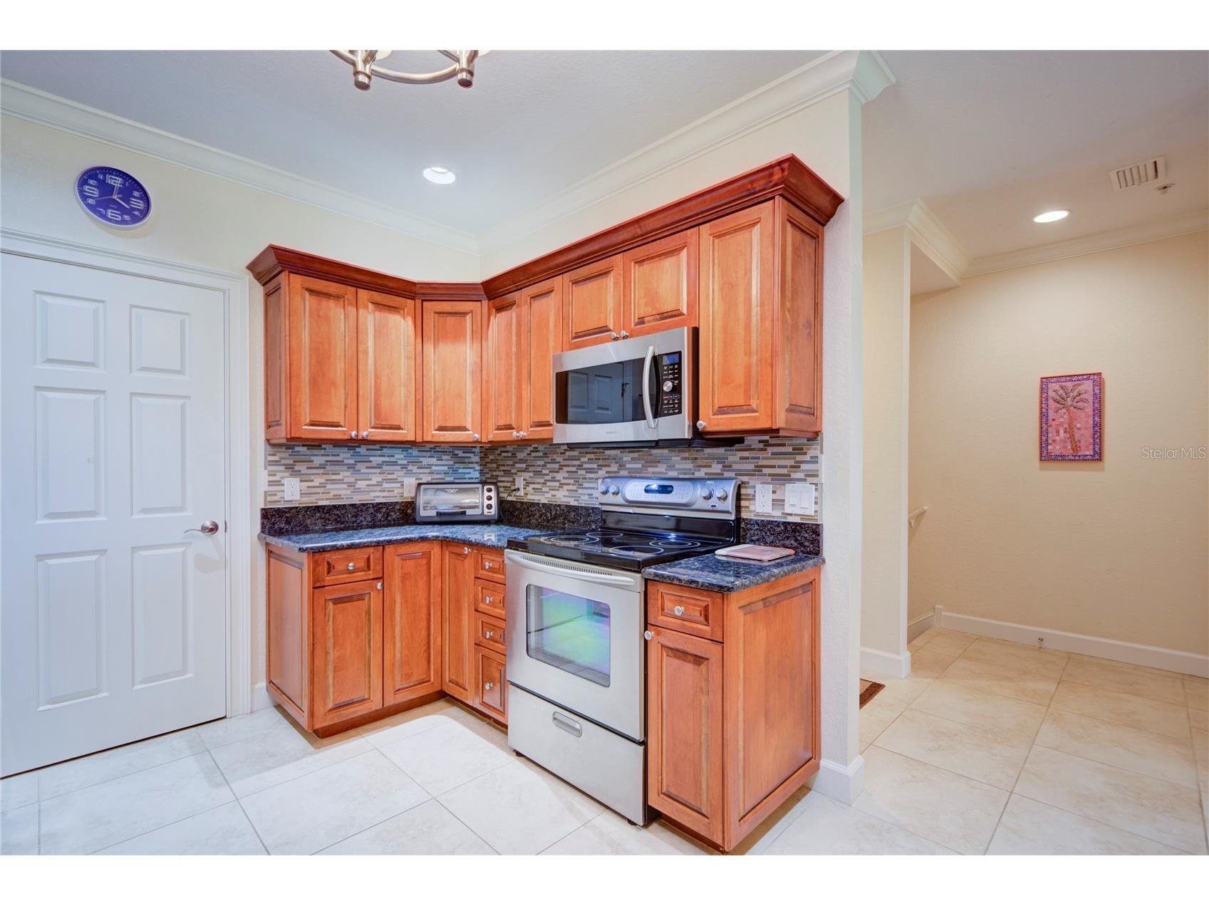 300 Capri Boulevard #8 Treasure Island FL 33706 TB8404772 image16