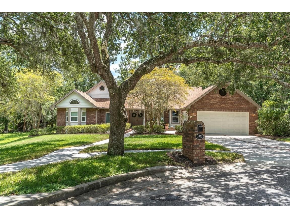 300 Cascade Lane Palm Harbor FL 34684 TB8409503 image1