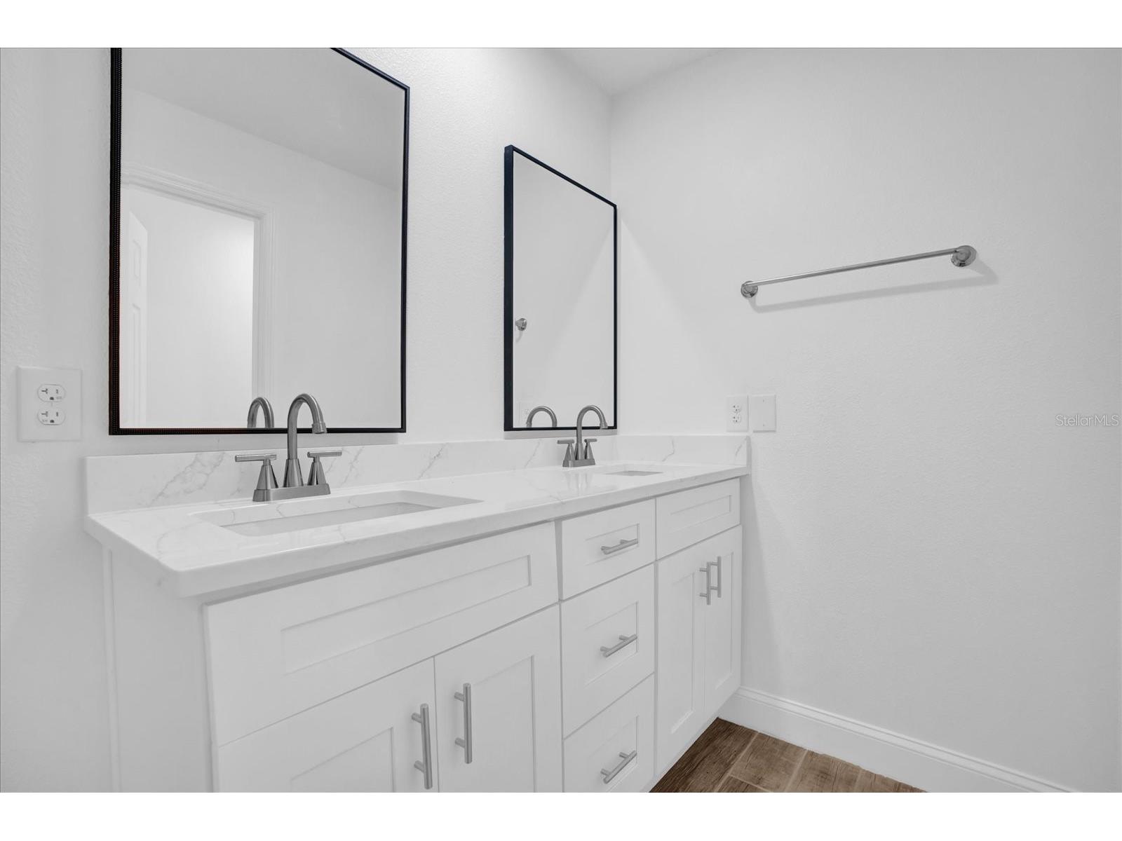 300 Cherokee Avenue Orange City FL 32763 O6408739 image14
