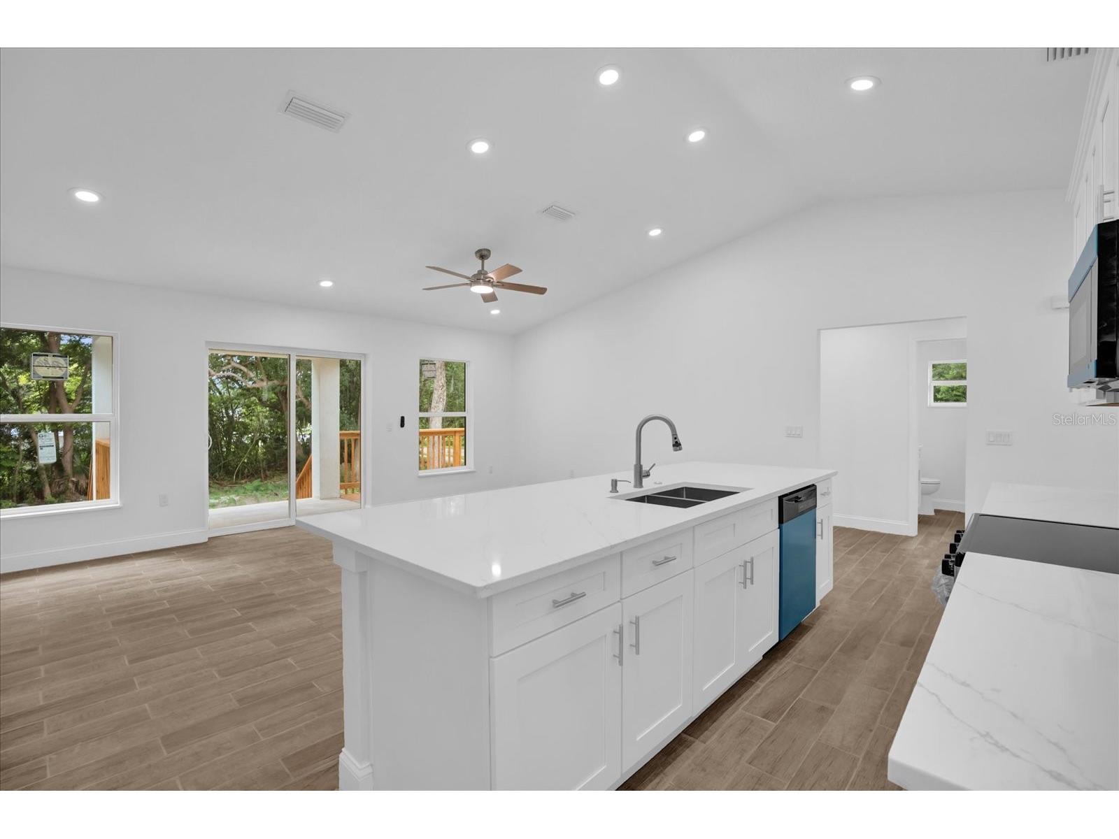 300 Cherokee Avenue Orange City FL 32763 O6408739 image7