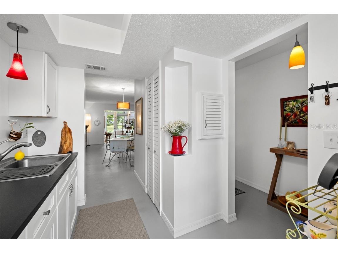 300 Clyde Lane #106 Dunedin FL 34698 TB8458026 image15