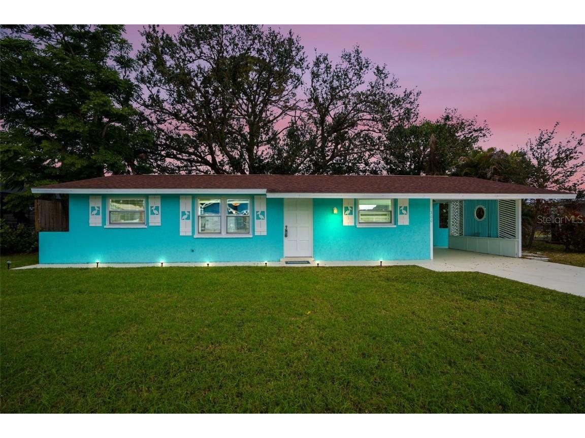 300 Coral Road Venice FL 34293 A4633740 image1