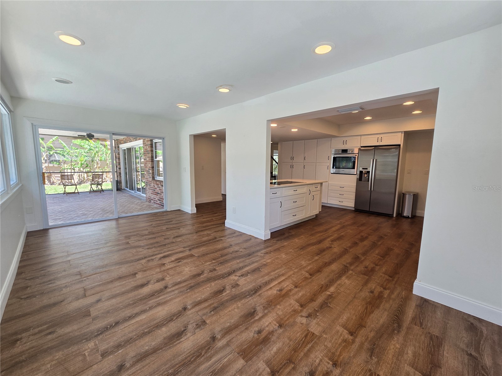300 Cypress Creek Circle Oldsmar FL 34677 TB8513245 image9