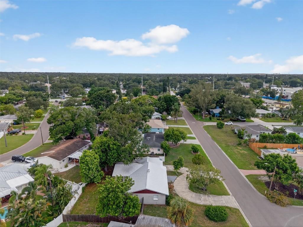 300 Davison Avenue NE Saint Petersburg FL 33703 TB8415198 image30