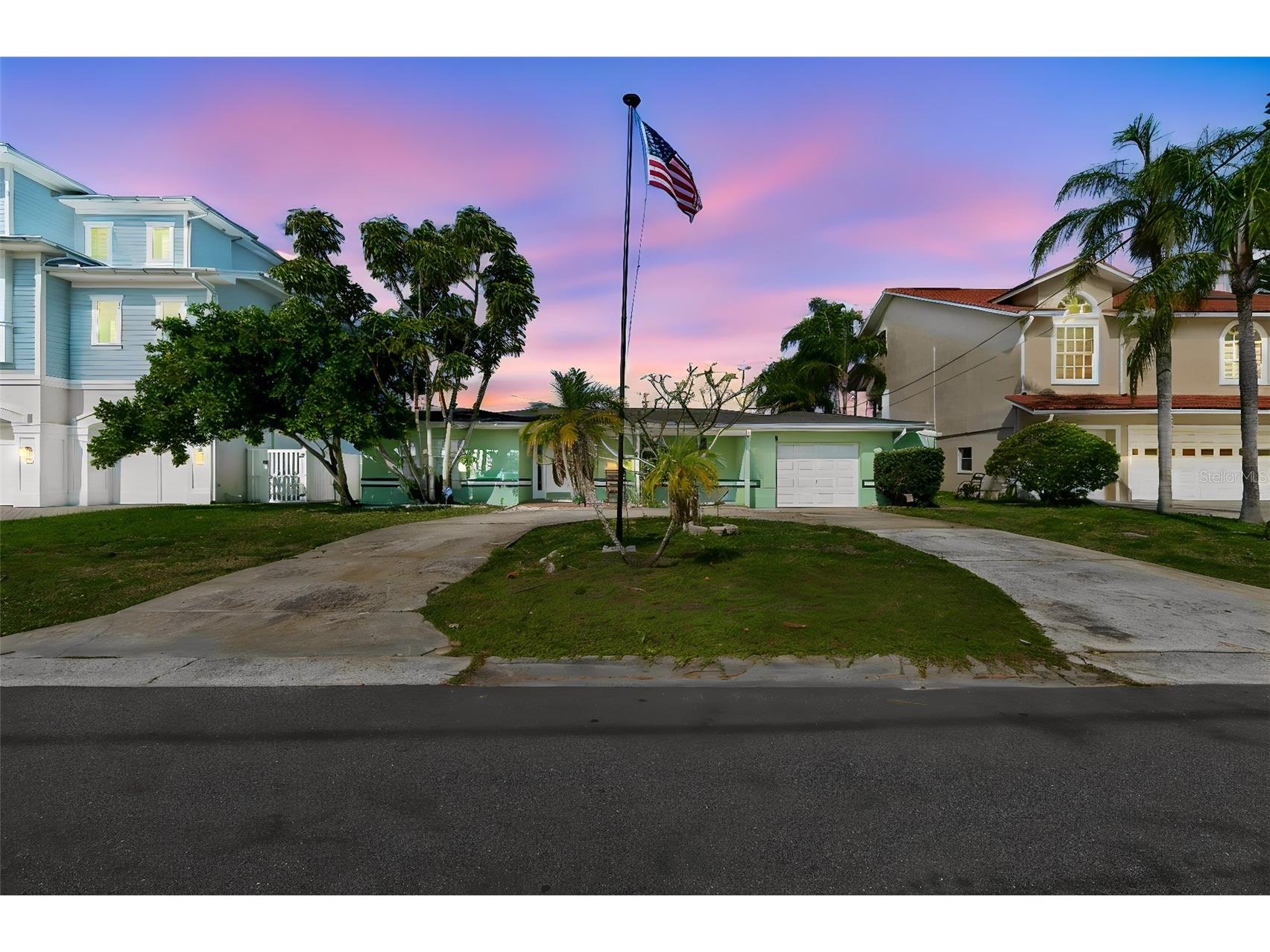 300 Driftwood Drive W Palm Harbor FL 34683 - GULF OF AMERICA TB8500861 image1