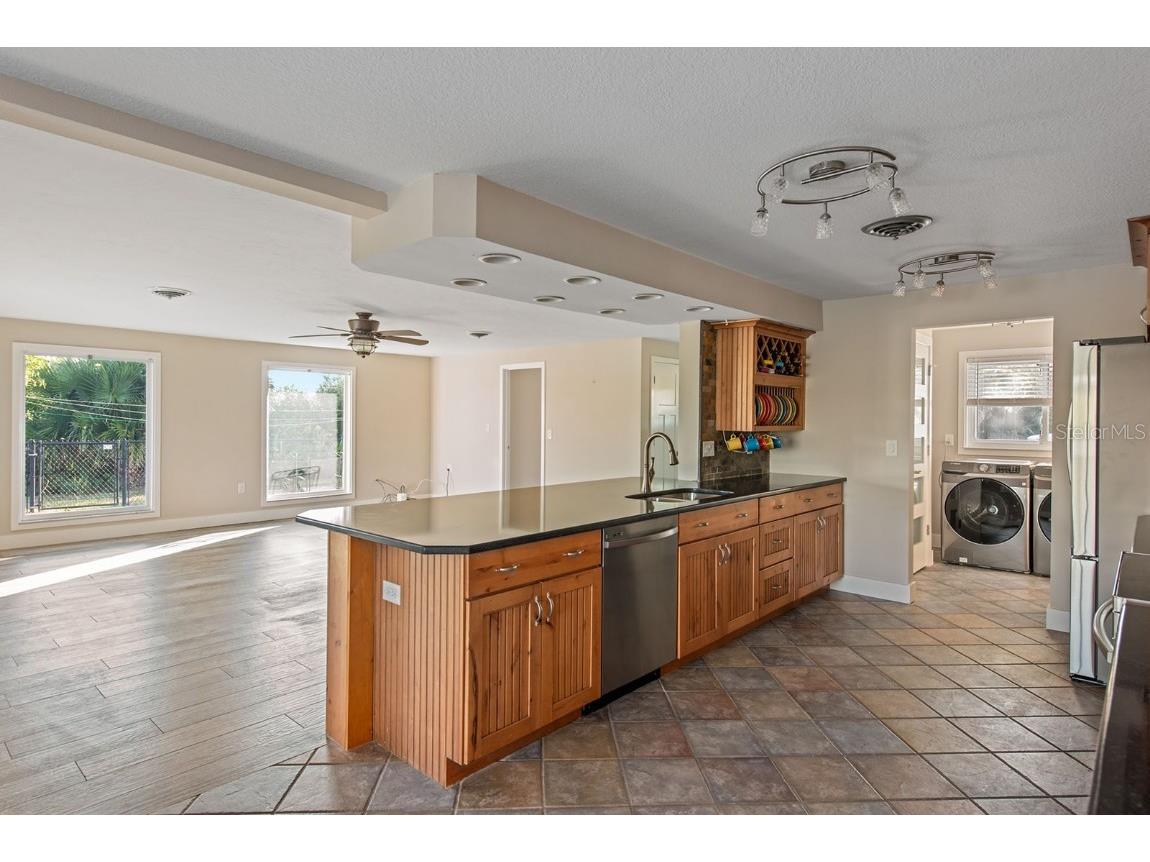 300 E Bay Heights Avenue Englewood FL 34223 D6144801 image13