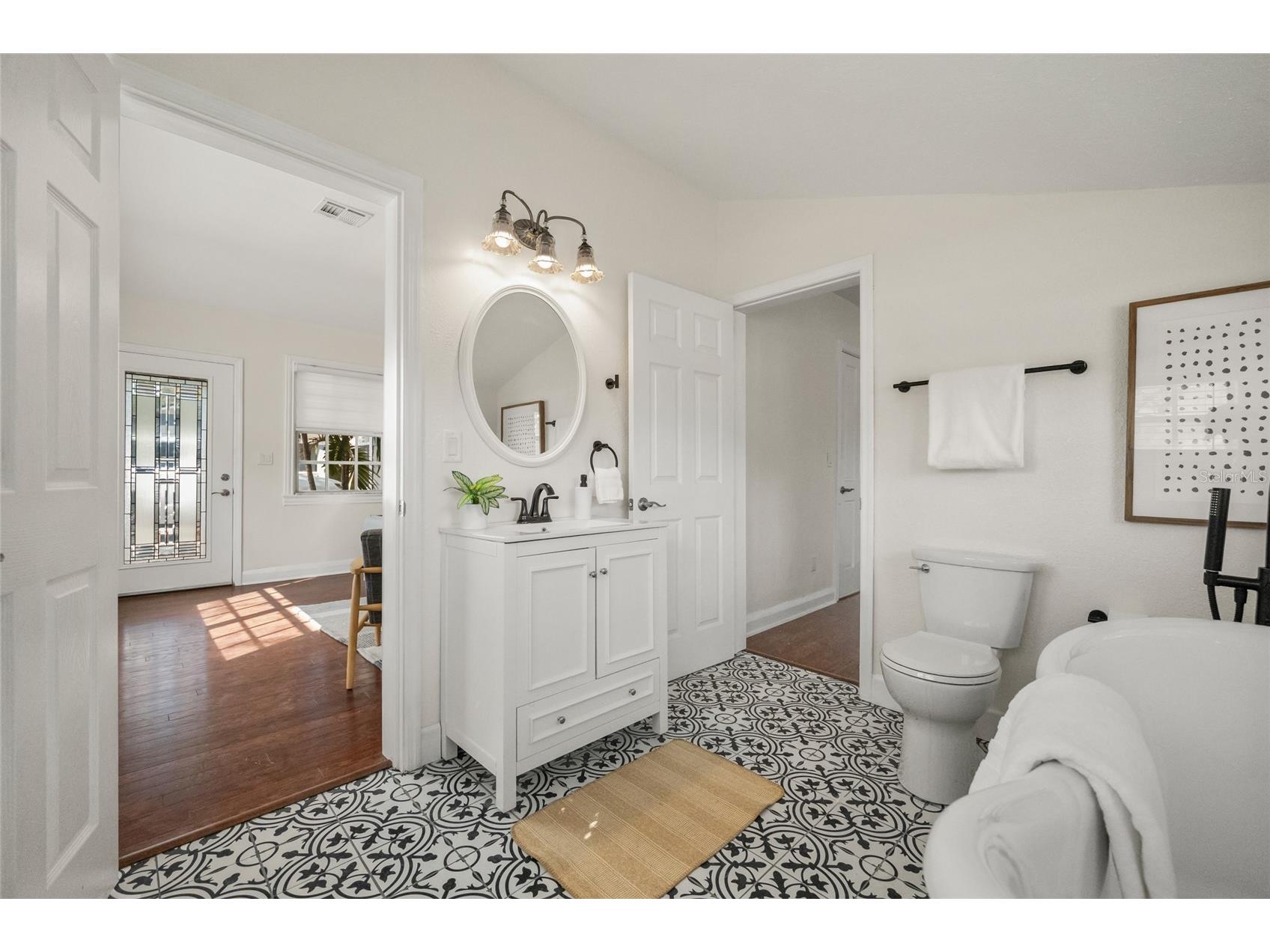 300 E Idlewild Avenue Tampa FL 33604 TB8469800 image25