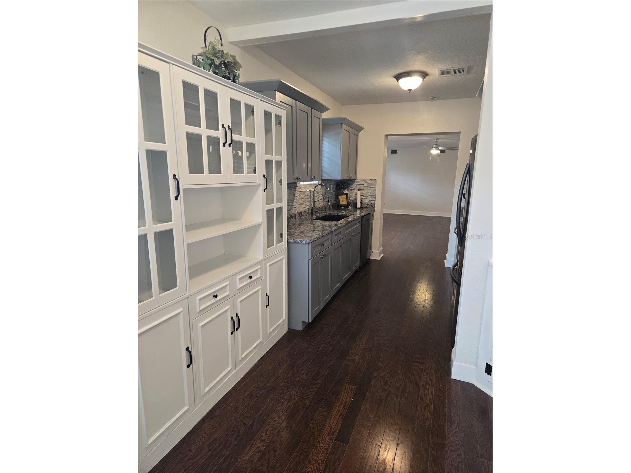 300 E Idlewild Avenue Tampa FL 33604 TB8525275 image16