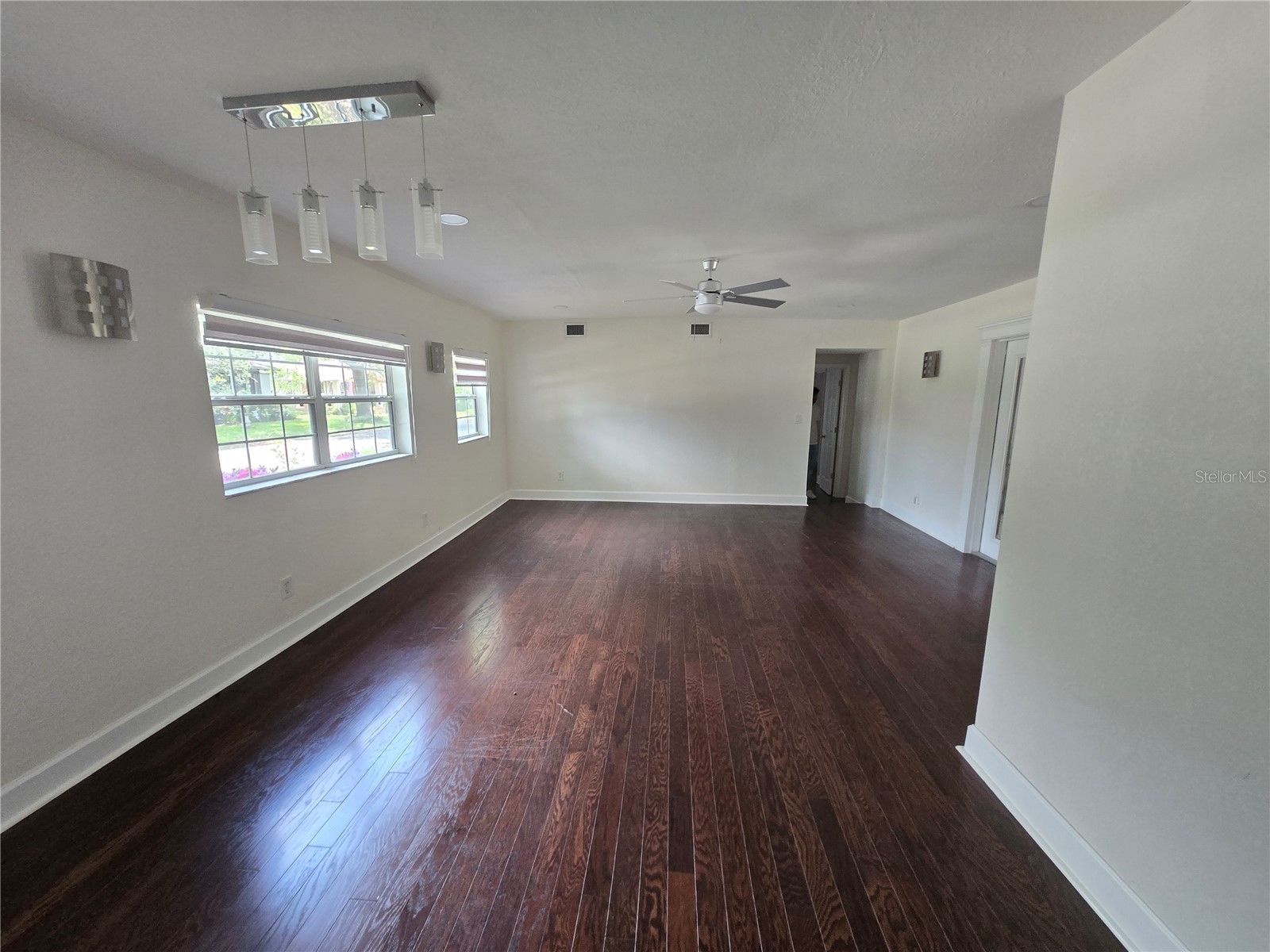 300 E Idlewild Avenue Tampa FL 33604 TB8525275 image19