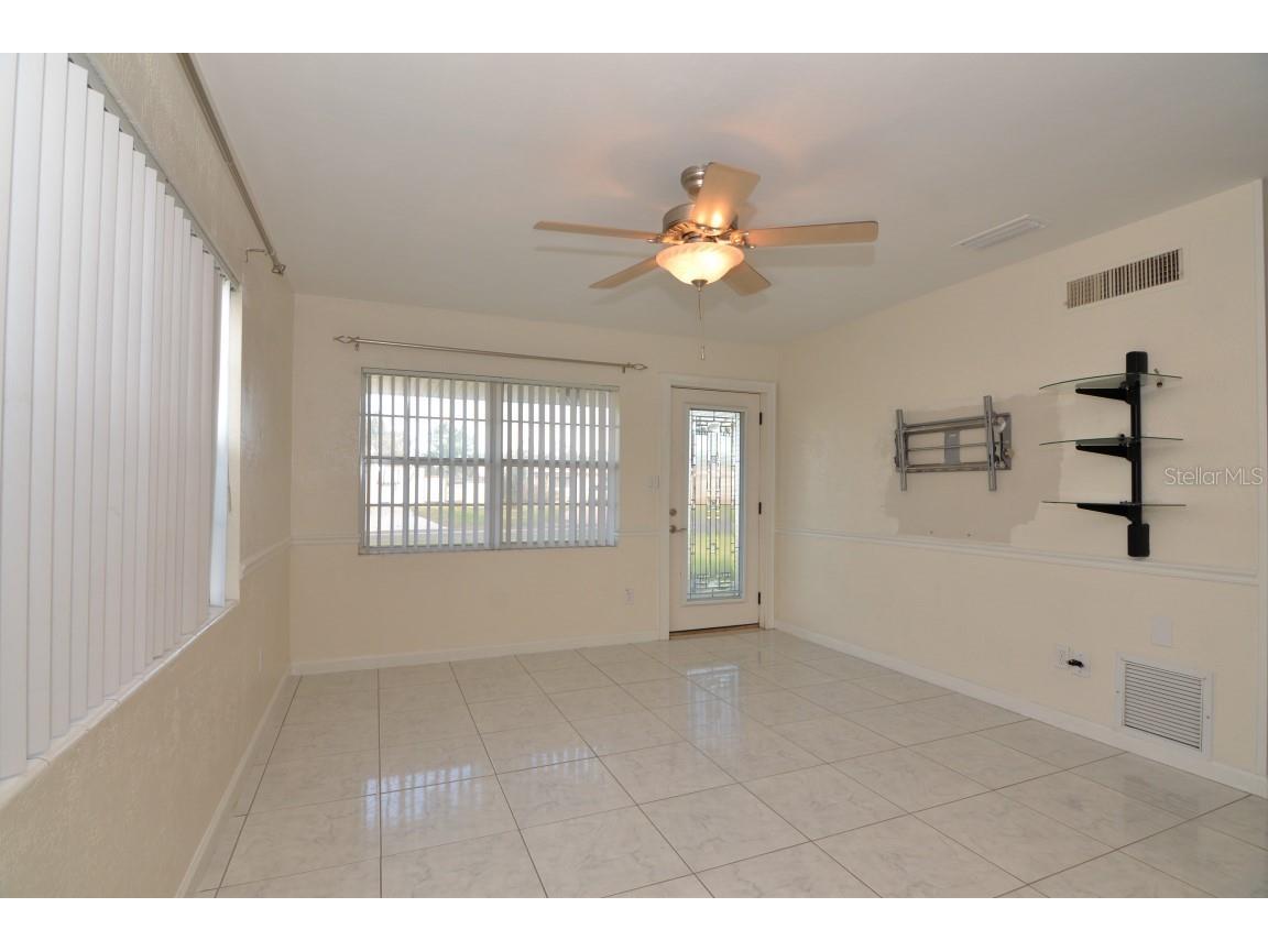 300 E Maine Avenue Longwood FL 32750 O6417042 image13