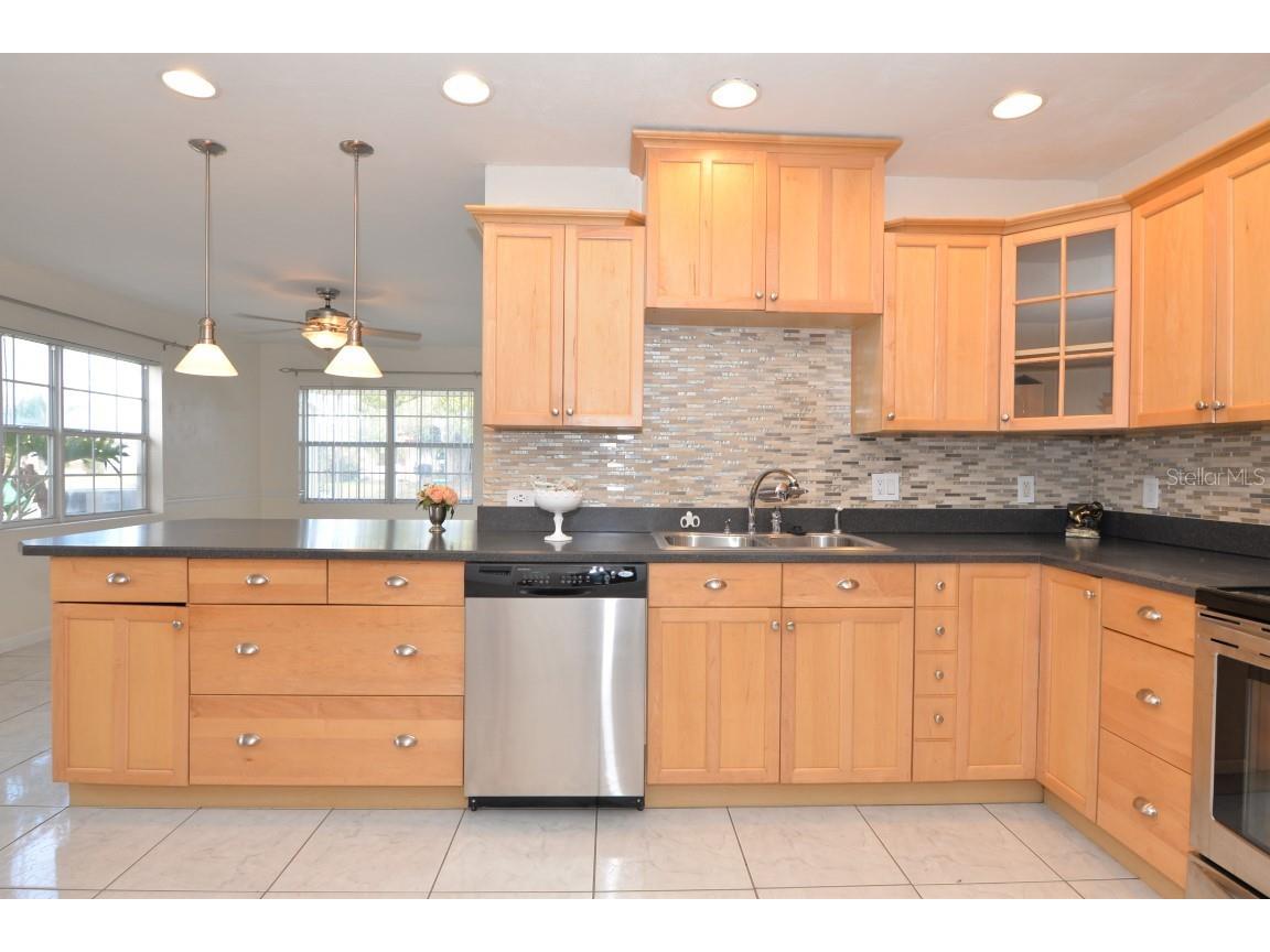 300 E Maine Avenue Longwood FL 32750 O6417042 image20