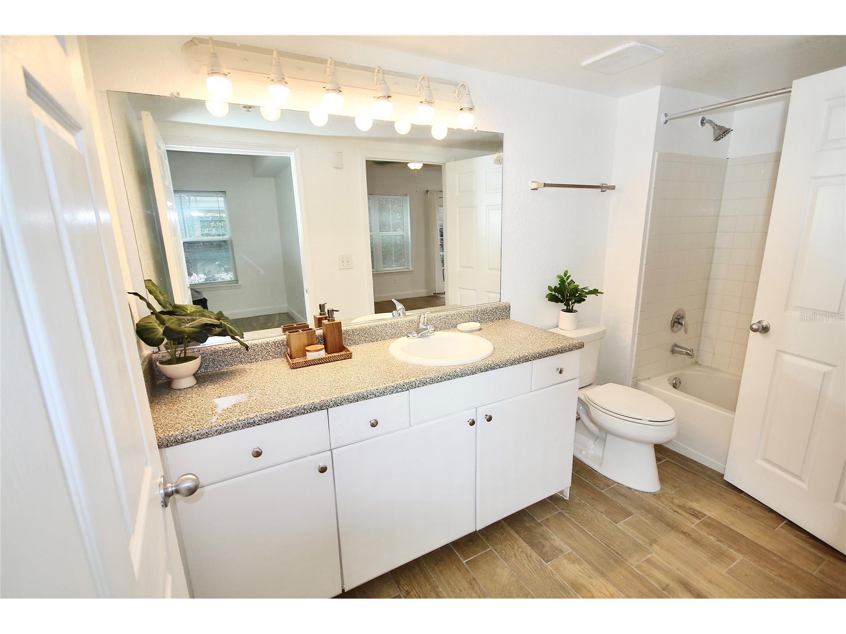 300 E South Street #1015 Orlando FL 32801 O6407963 image15