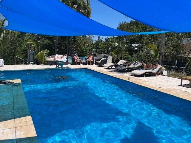 300 Garden Lane Sarasota FL 34242 A4662830 image12