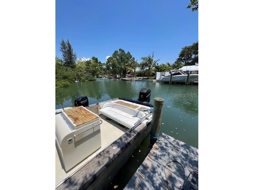 300 Garden Lane Sarasota FL 34242 A4662830 image21