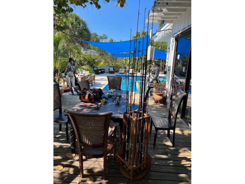 300 Garden Lane Sarasota FL 34242 A4662830 image37