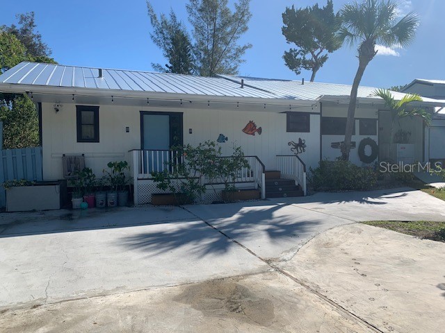 300 Garden Lane Sarasota FL 34242 A4662830 image43