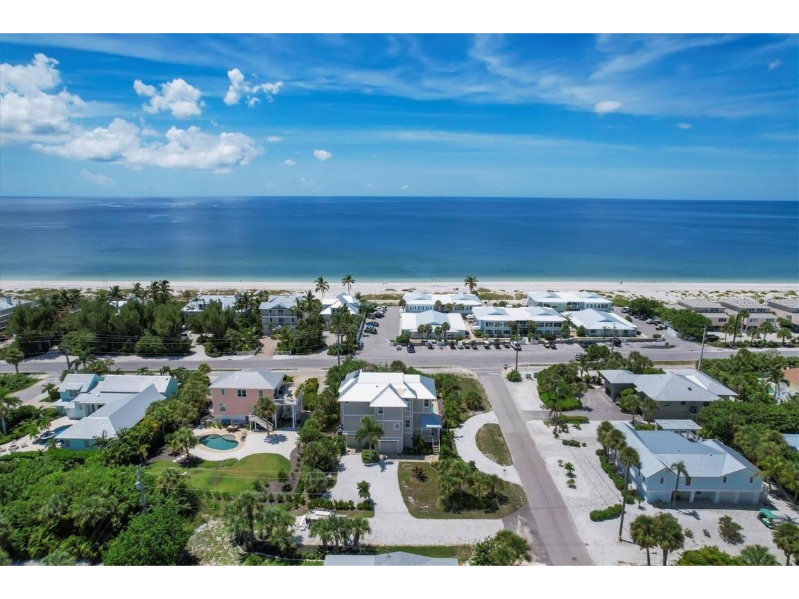 300 Gasparilla Street Boca Grande FL 33921 D6138107 image47