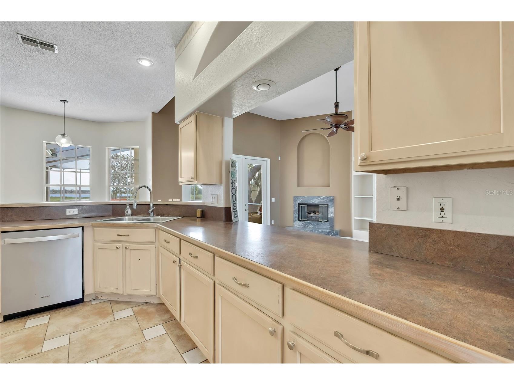 300 Hampshire Avenue Spring Hill FL 34606 - Hunters Lake TB8512039 image13