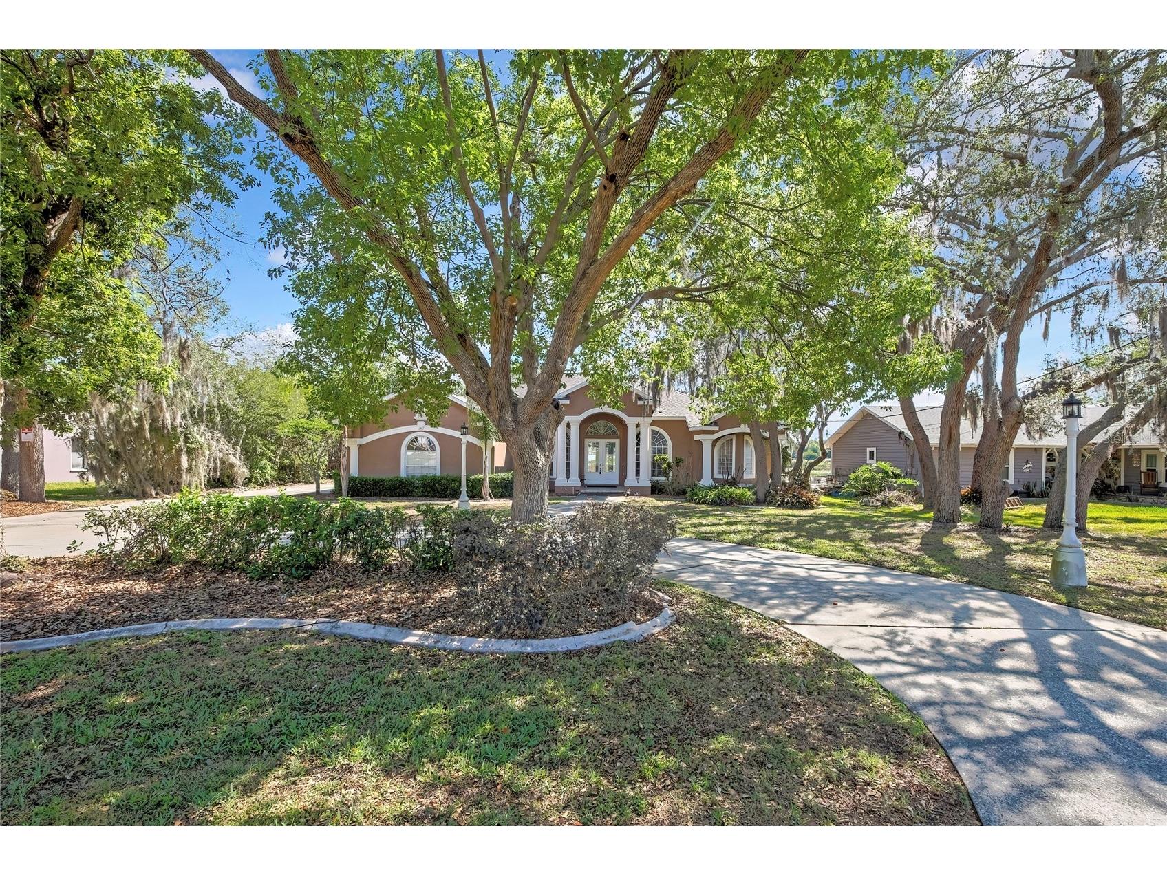 300 Hampshire Avenue Spring Hill FL 34606 - Hunters Lake TB8512039 image4