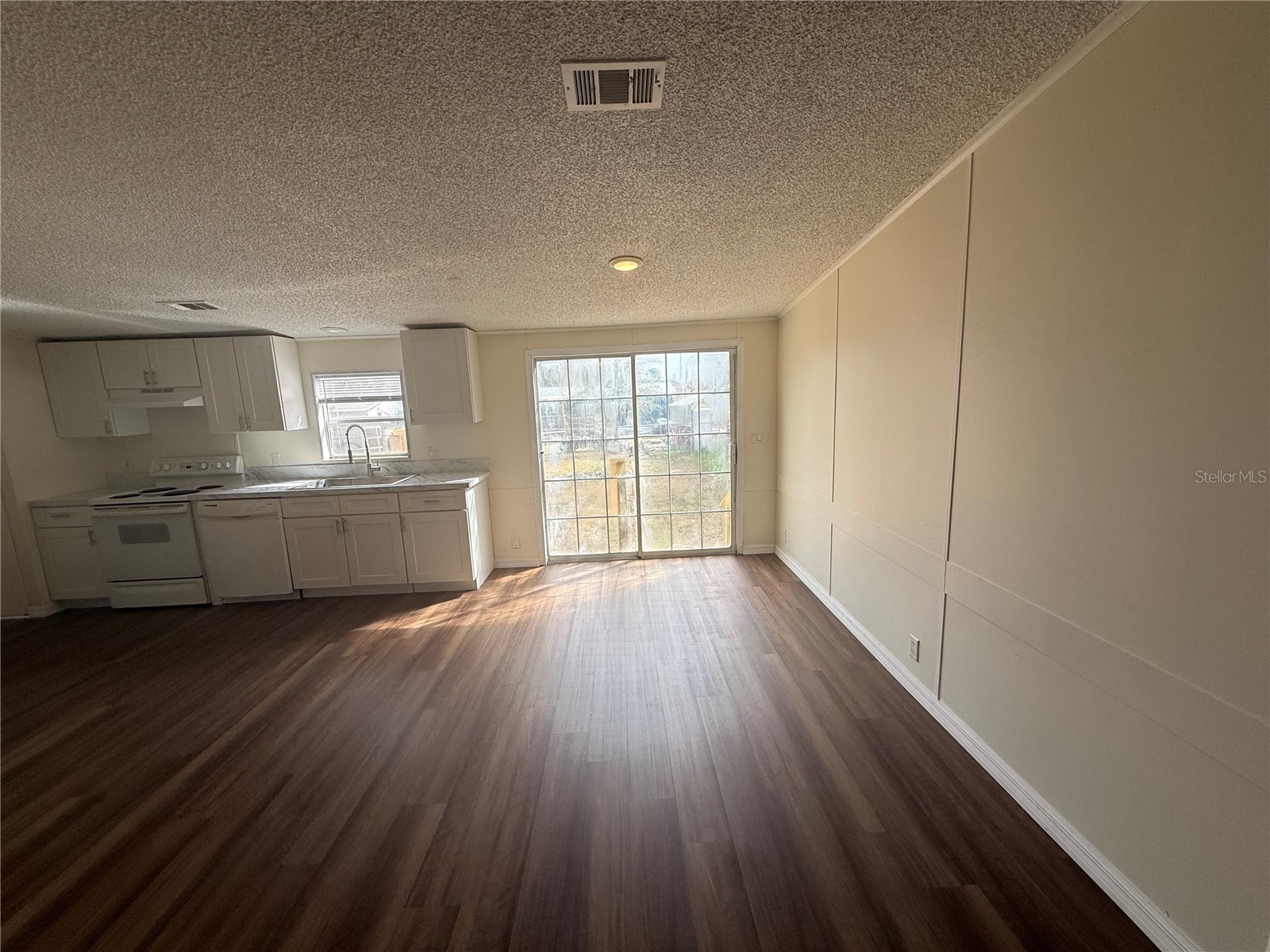 300 Hankin Road Alturas FL 33820 B4902189 image7