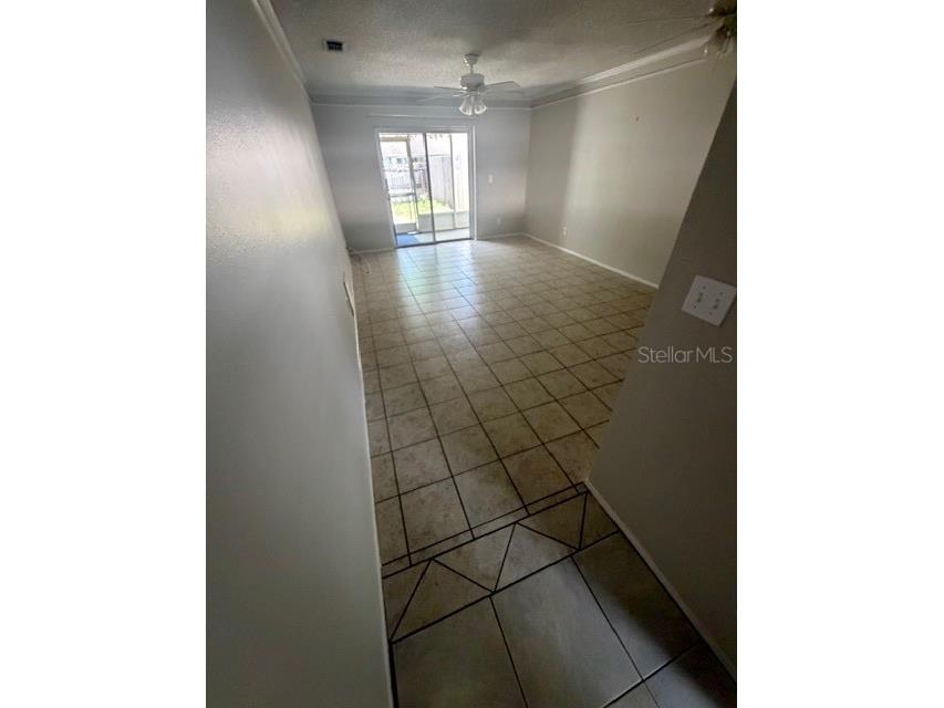 300 Kent Place Safety Harbor FL 34695 TB8512657 image2