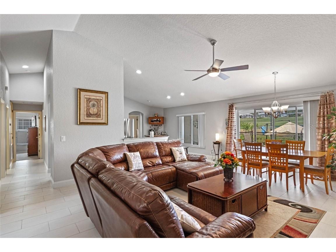 300 Kings Way Davenport FL 33897 S5133463 image2