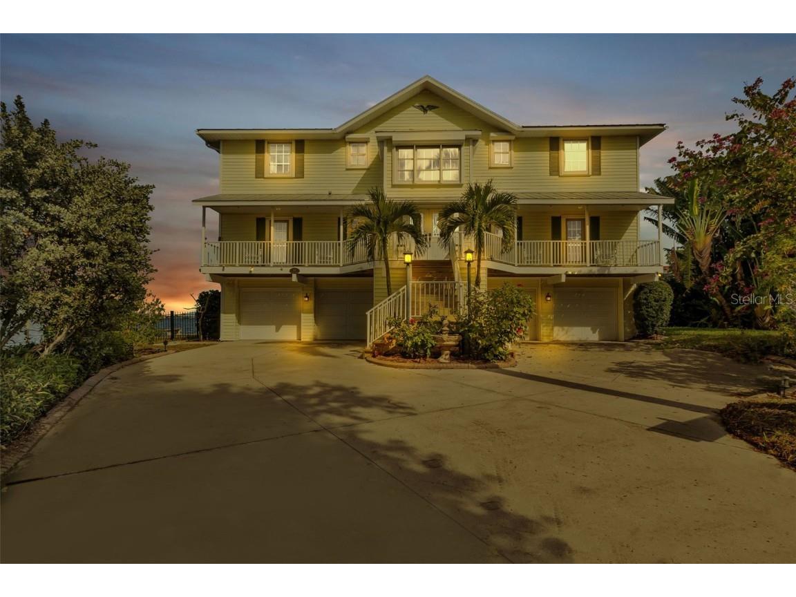 300 Klispie Drive Punta Gorda FL 33950 - PEACE RIVER C7485216 image1