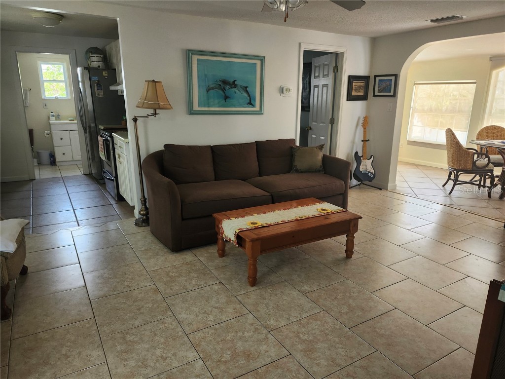 300 N 22nd Street Bradenton Beach FL 34217 - GULF OF AMERICA; SARASOTA BAY A4650913 image5