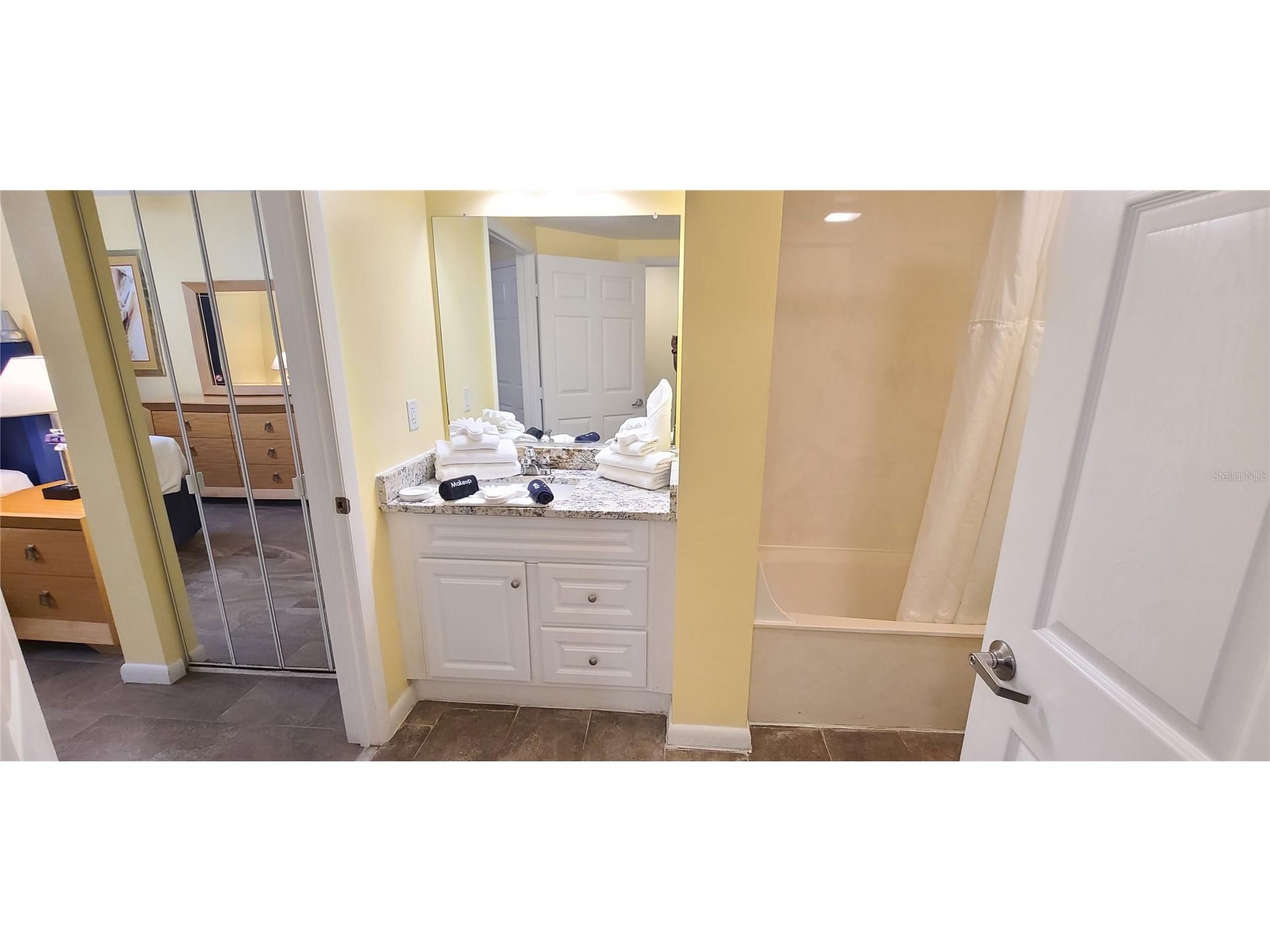 300 N Atlantic Avenue #1106 Daytona Beach FL 32118 - ATLANTIC OCEAN O6390420 image20