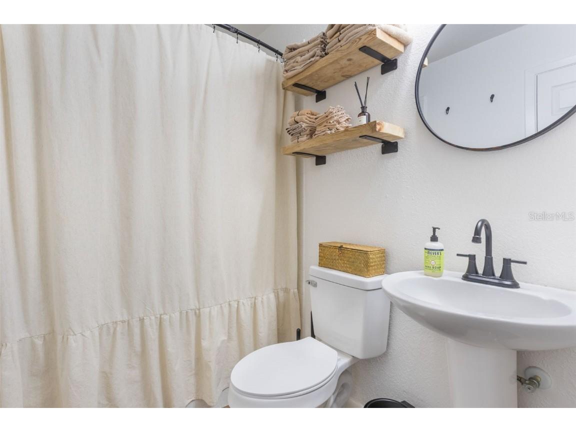 300 N Dixie Avenue Fruitland Park FL 34731 G5100161 image37