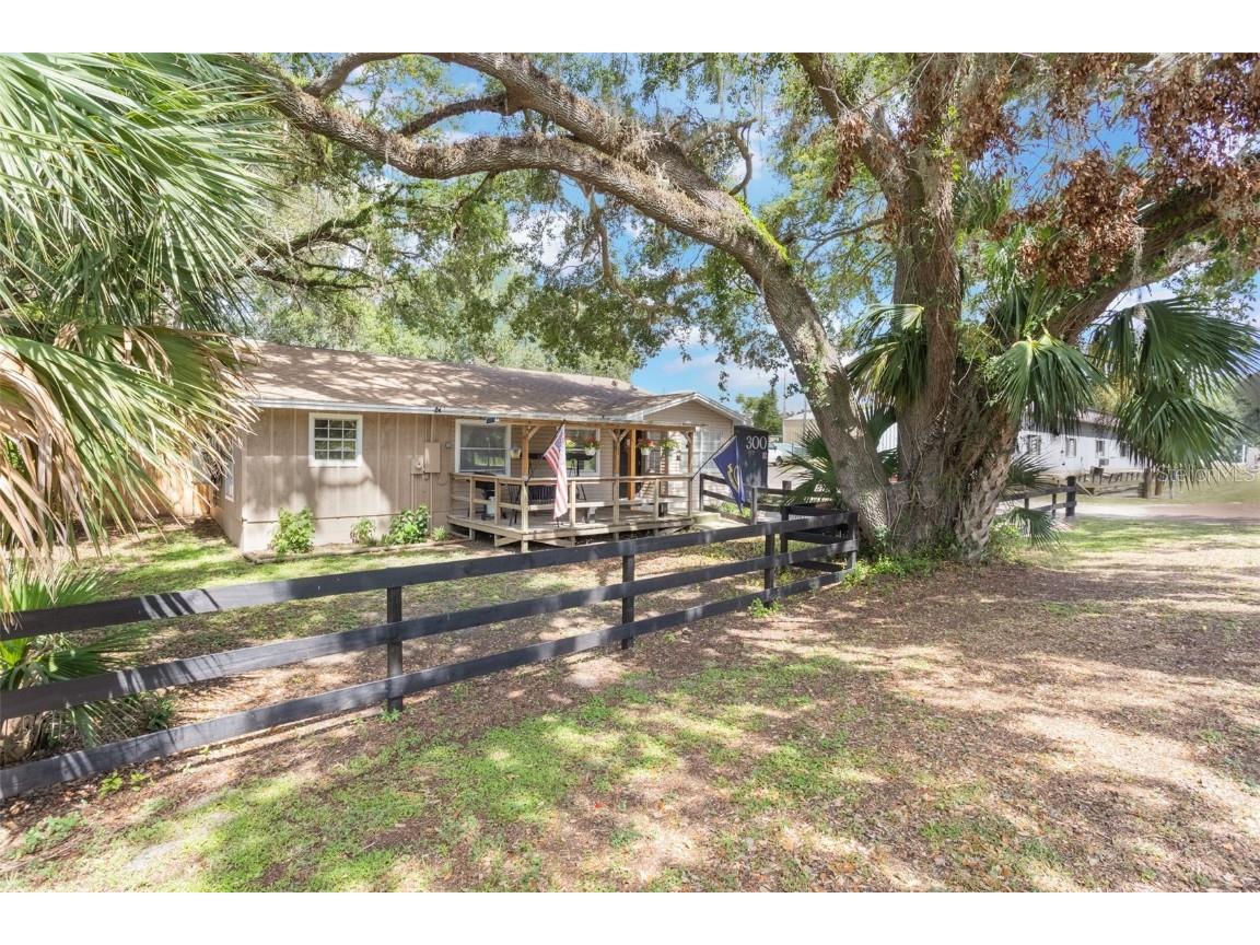 300 N Dixie Avenue Fruitland Park FL 34731 G5100161 image40