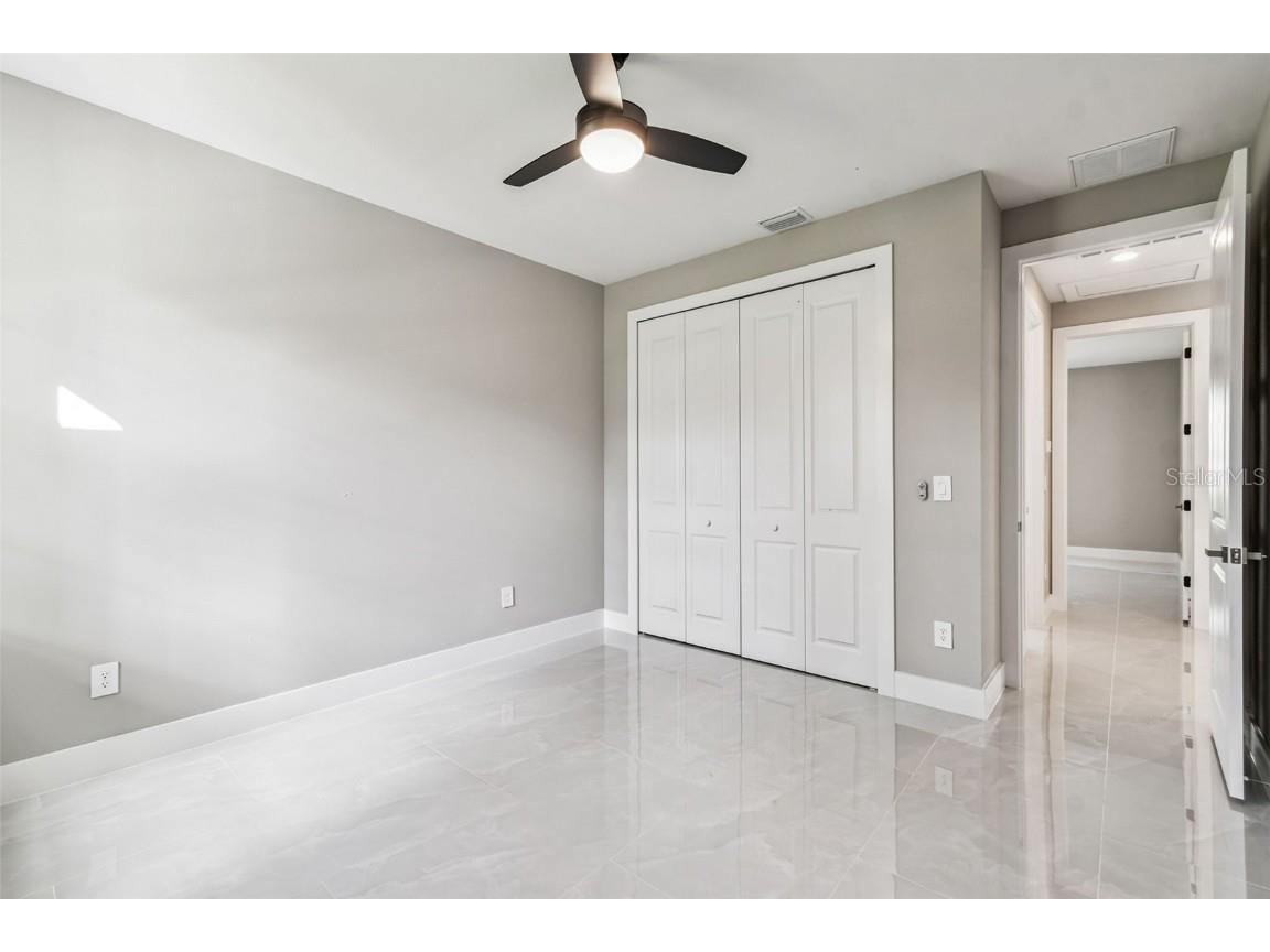 300 N Lemon Avenue Brooksville FL 34601 TB8438214 image37