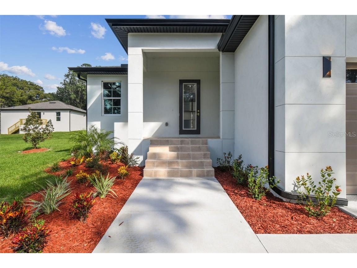 300 N Lemon Avenue Brooksville FL 34601 TB8438214 image6