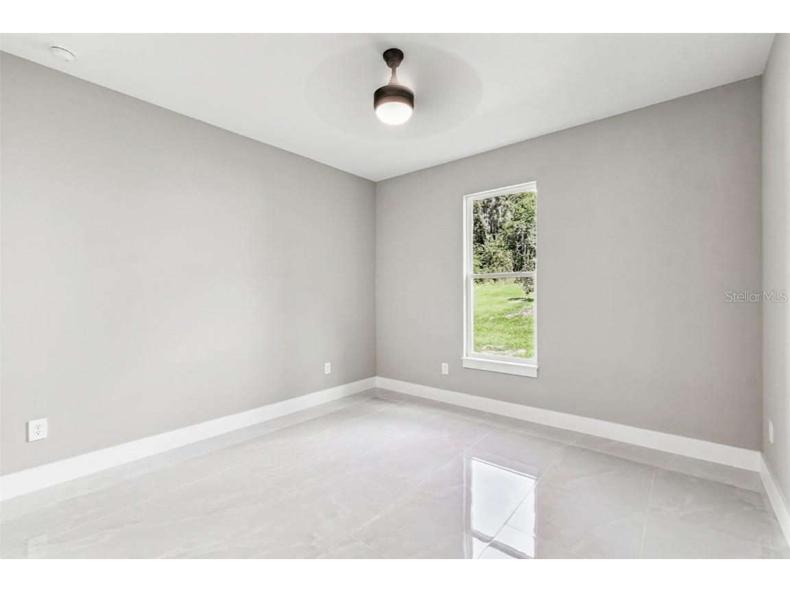 300 N Lemon Avenue Brooksville FL 34601 TB8438876 image34