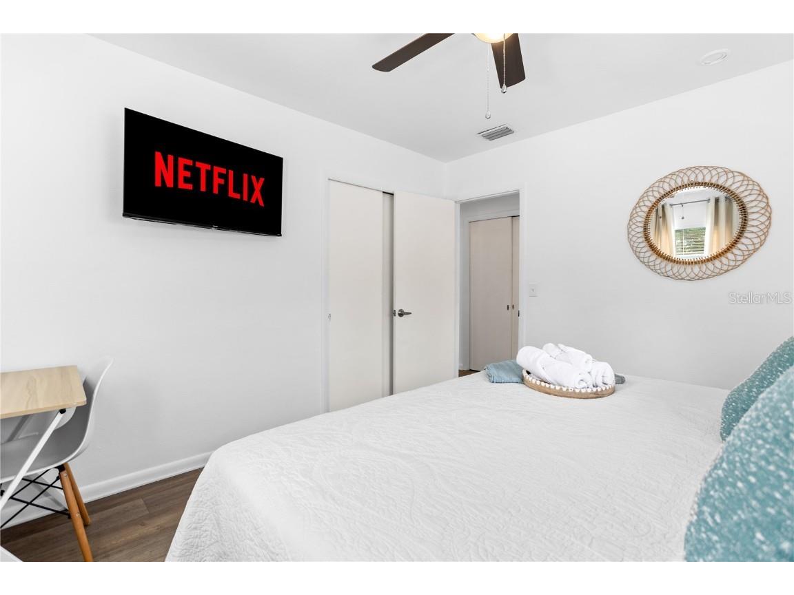 300 N Mars Avenue Clearwater FL 33755 TB8431413 image45