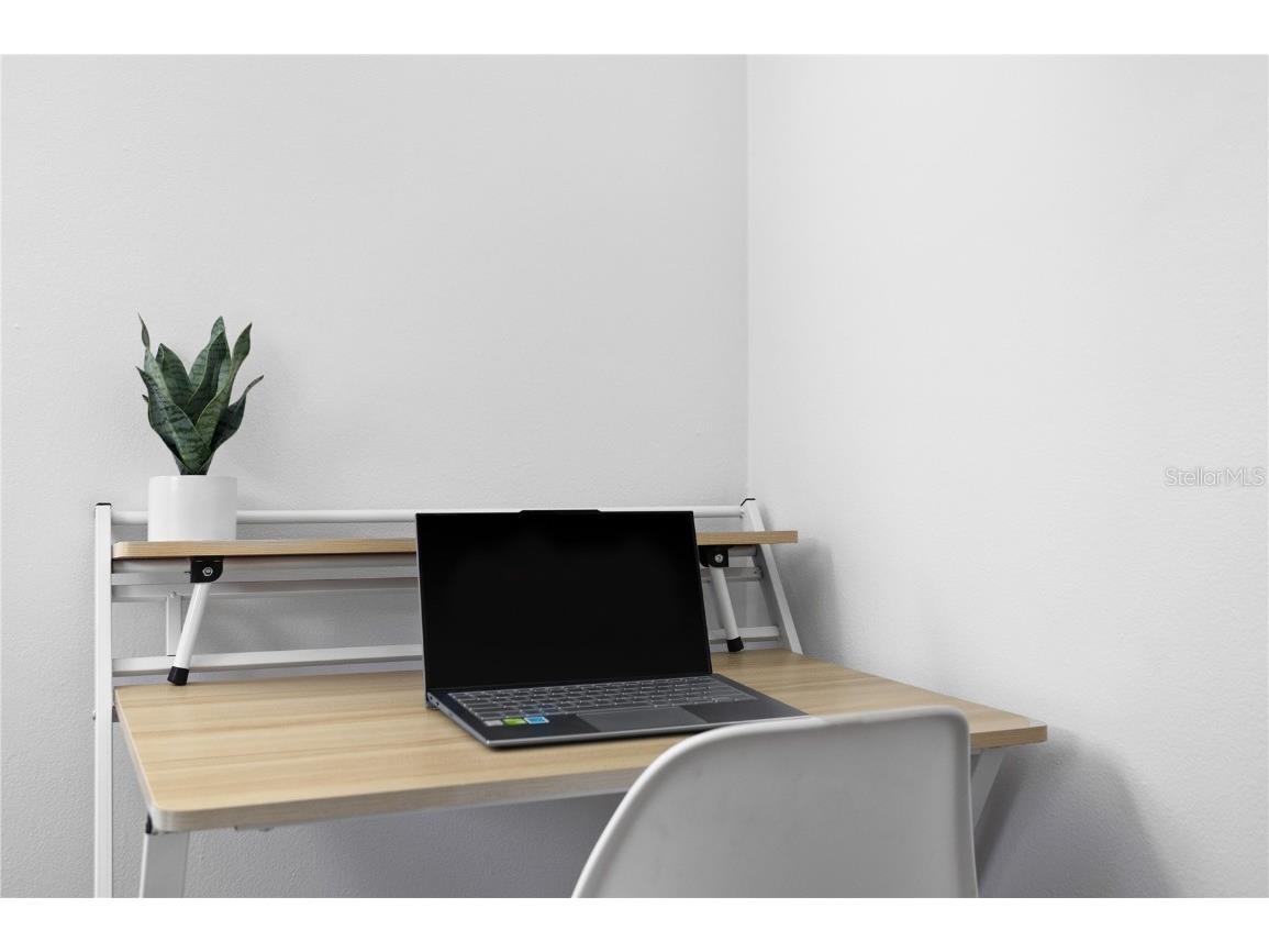 300 N Mars Avenue Clearwater FL 33755 TB8431413 image60