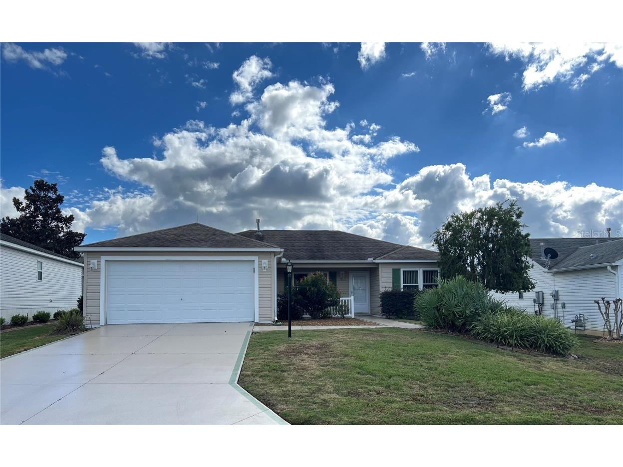 300 Norris Way The Villages FL 32162 OM667565 image1