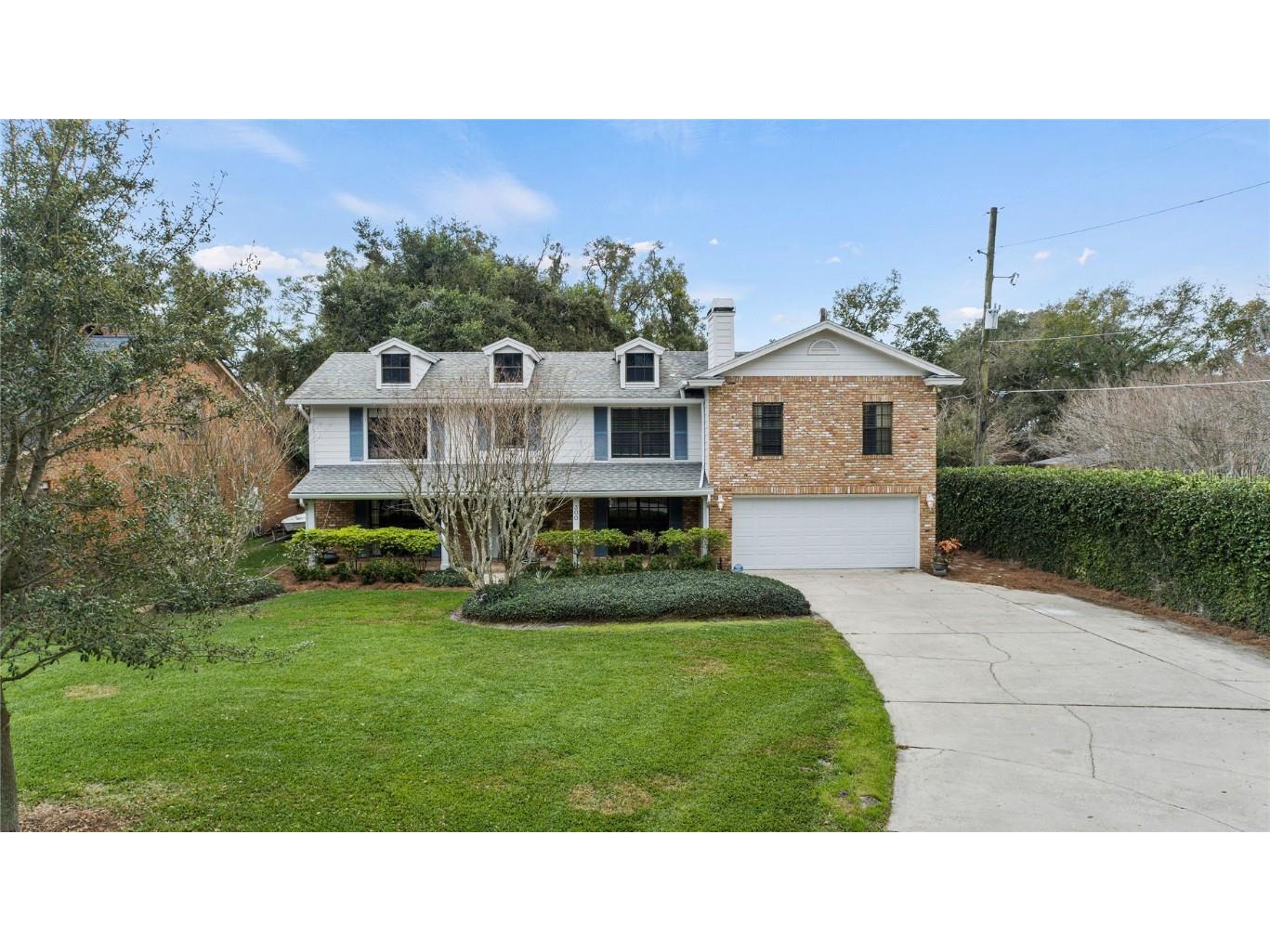 300 Oak Estates Drive Orlando FL 32806 O6177921 image1