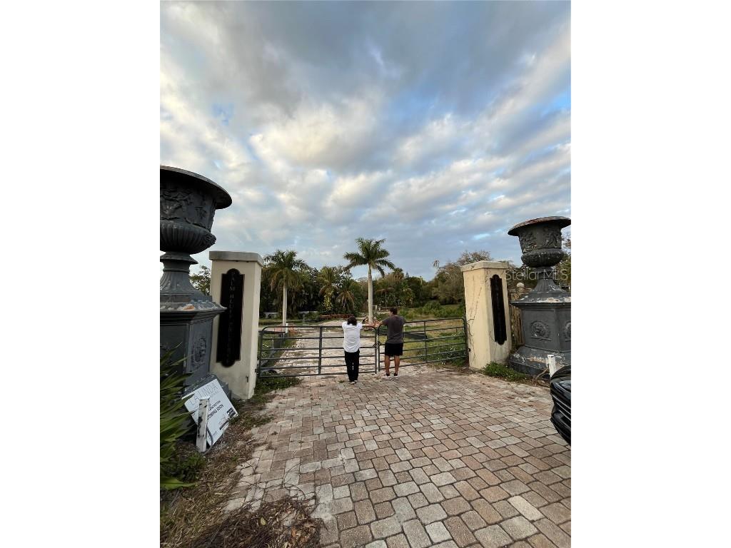 300 Palm Bluff Street #120 Clearwater FL 33755 O6256856 image4