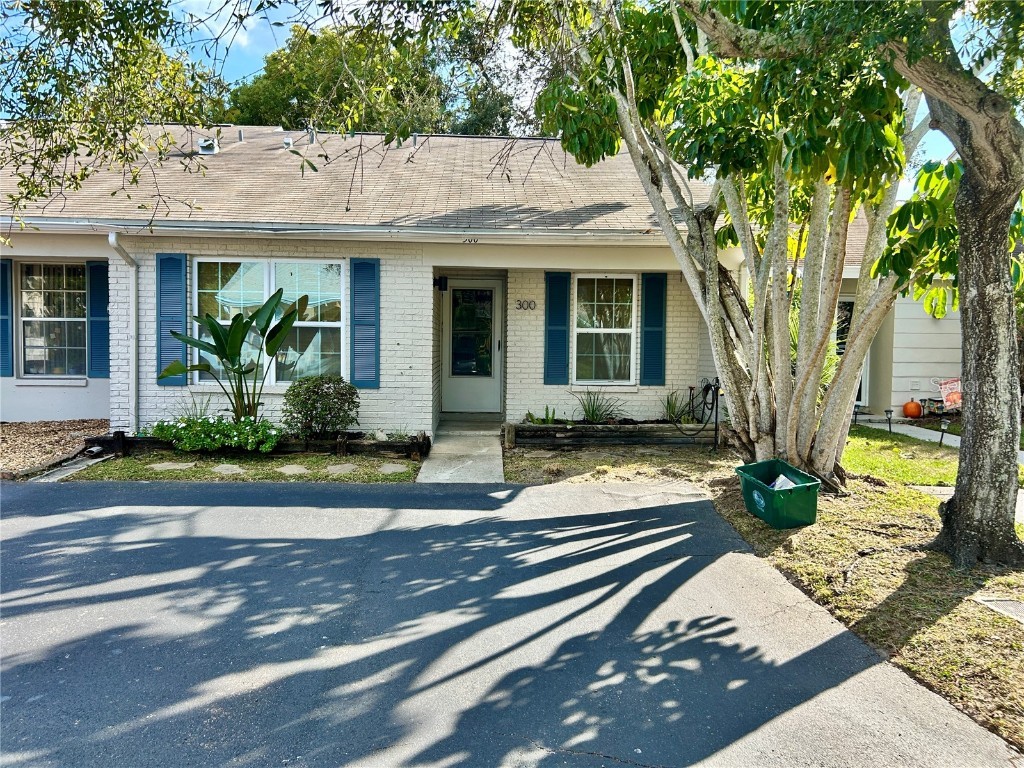 300 Plymouth Street Safety Harbor FL 34695 TB8434694 image1