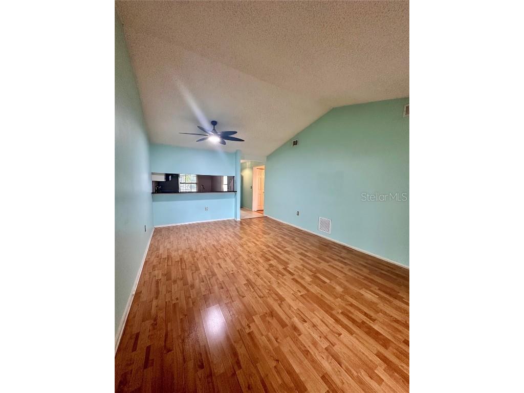 300 Plymouth Street Safety Harbor FL 34695 TB8434694 image5